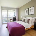 Blueground Prague 7 Furnished With Balcony Prg-1