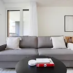 Blueground Prague 7 Furnished With Balcony Prg-1